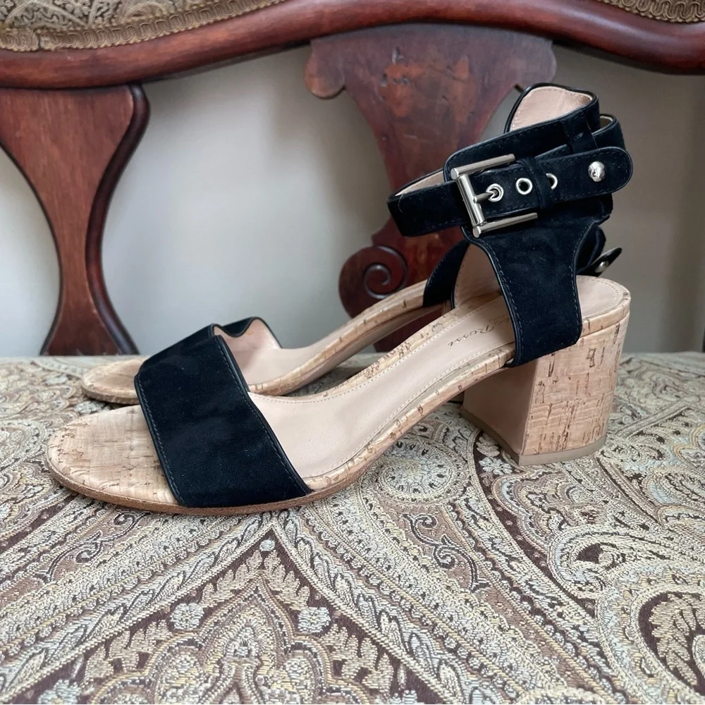 Gianvito Rossi Rikki Low Sandals Black Suede Buckle Cork Heel Size 9